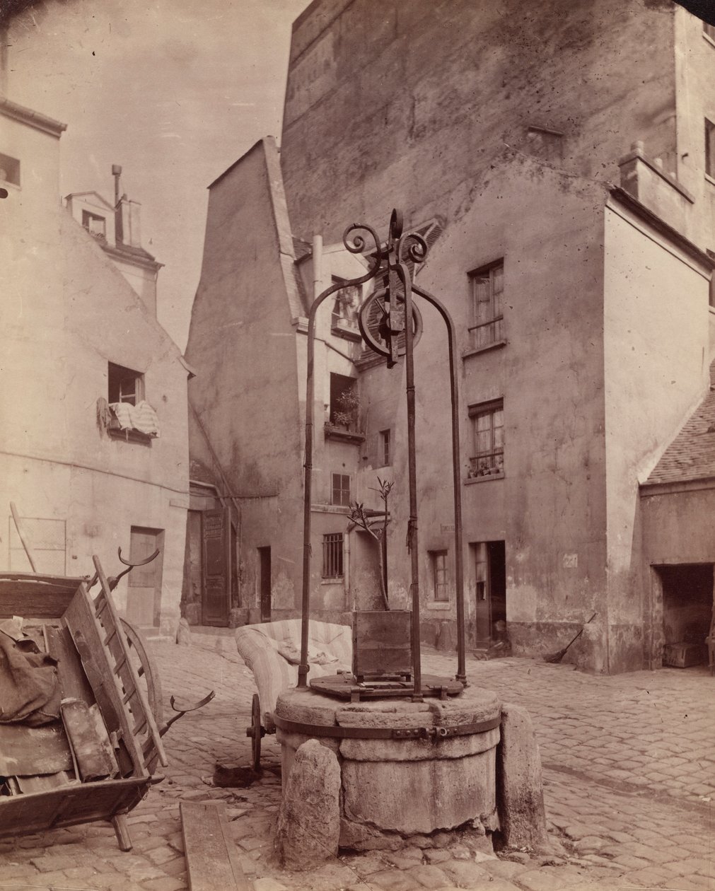 Rue St. Jacques autorstwa Eugène Atget