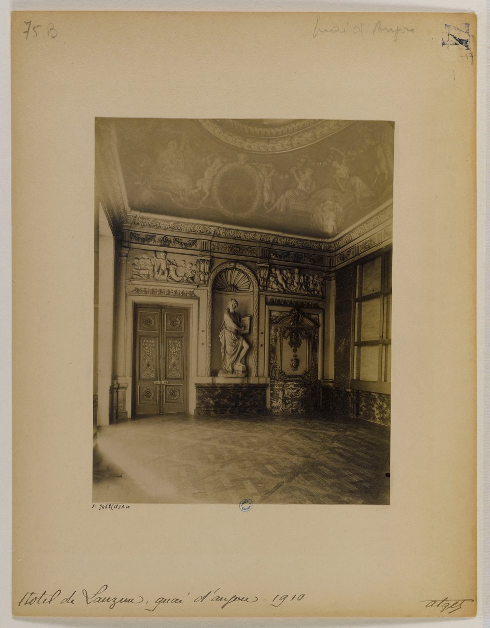 Salon, wnętrze, hotel Lauzun autorstwa Eugène Atget