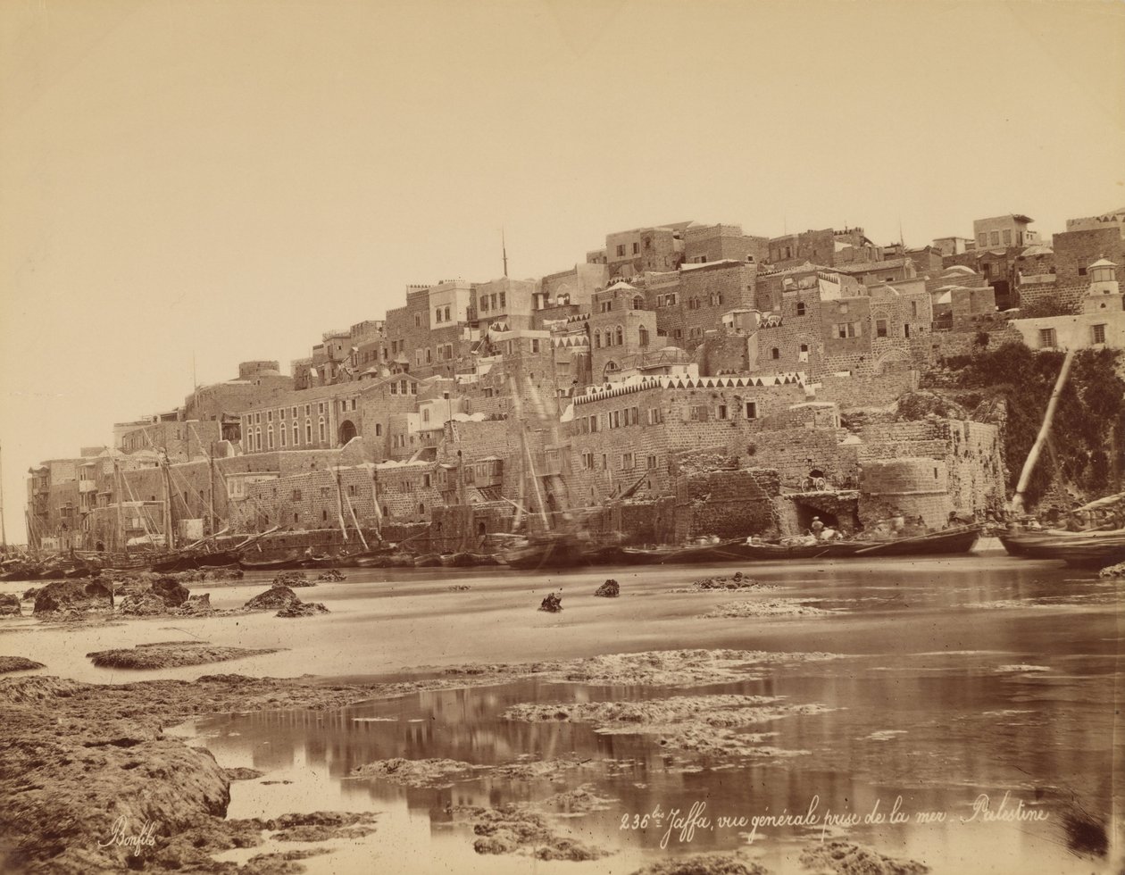 Jaffa, ogólny widok z morza autorstwa Félix Bonfils