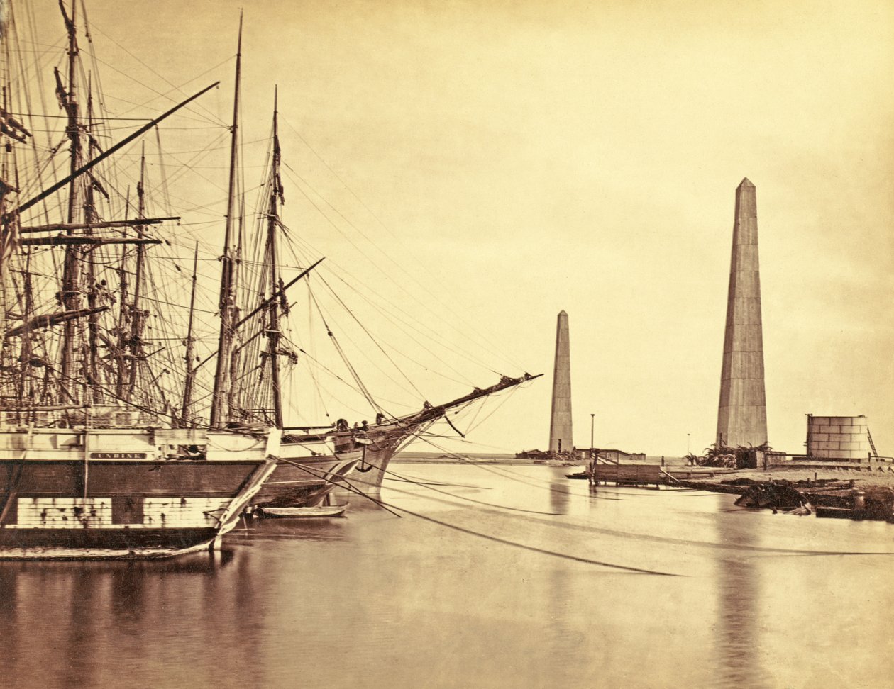Wejście do Kanału Sueskiego w Port Saidzie, ok. 1856 (druk albumowy) autorstwa Francis Frith