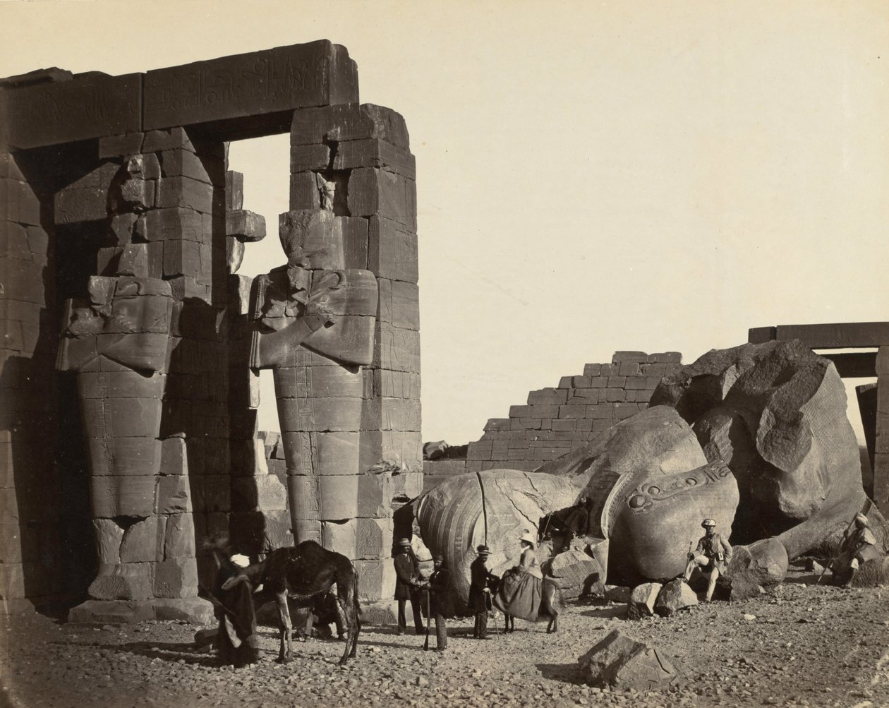 Upadły posąg w Ramesseum, Teby autorstwa Francis Frith