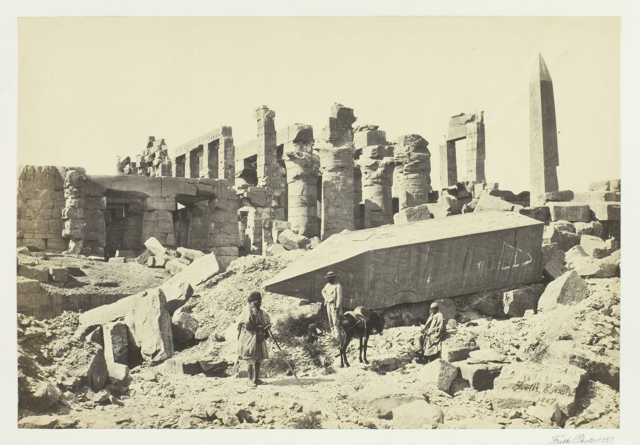 Zepsuty obelisk, Karnac, 1857. autorstwa Francis Frith