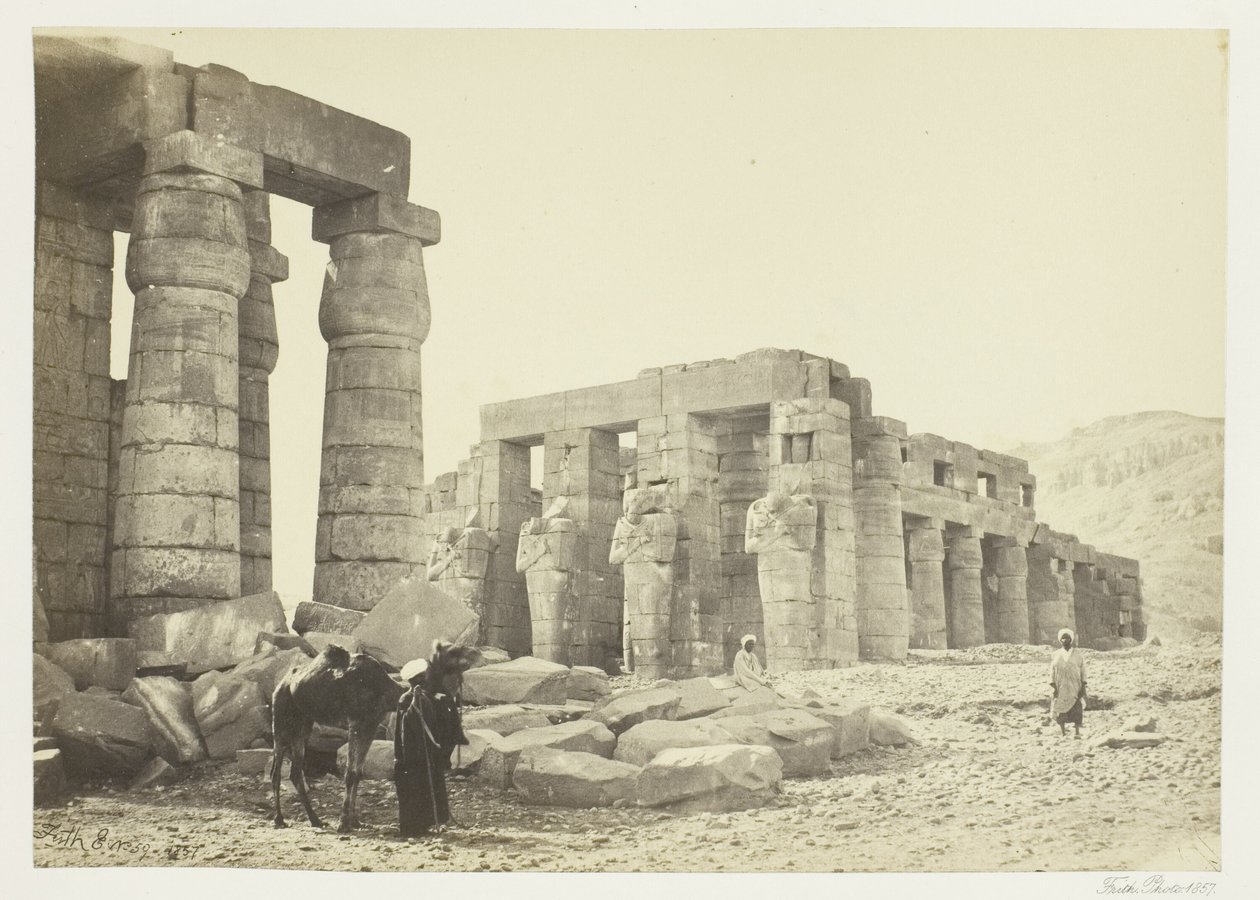 Memnonium, Teby, z równiny autorstwa Francis Frith