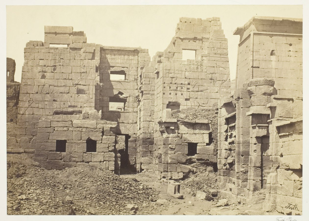 Pałac Świątynny, Medinet-Haboo, ok. 1930 r. 1857. autorstwa Francis Frith