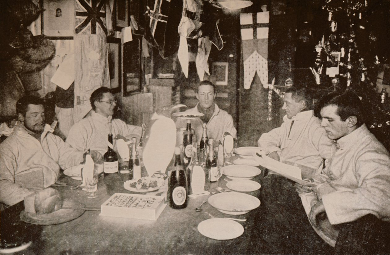 Święto Środka Zimy 1912 r. - Oficerowie 1913 r. autorstwa Frank Debenham