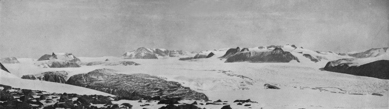 Panorama z Discovery Bluff, c1911, 1913. autorstwa Frank Debenham