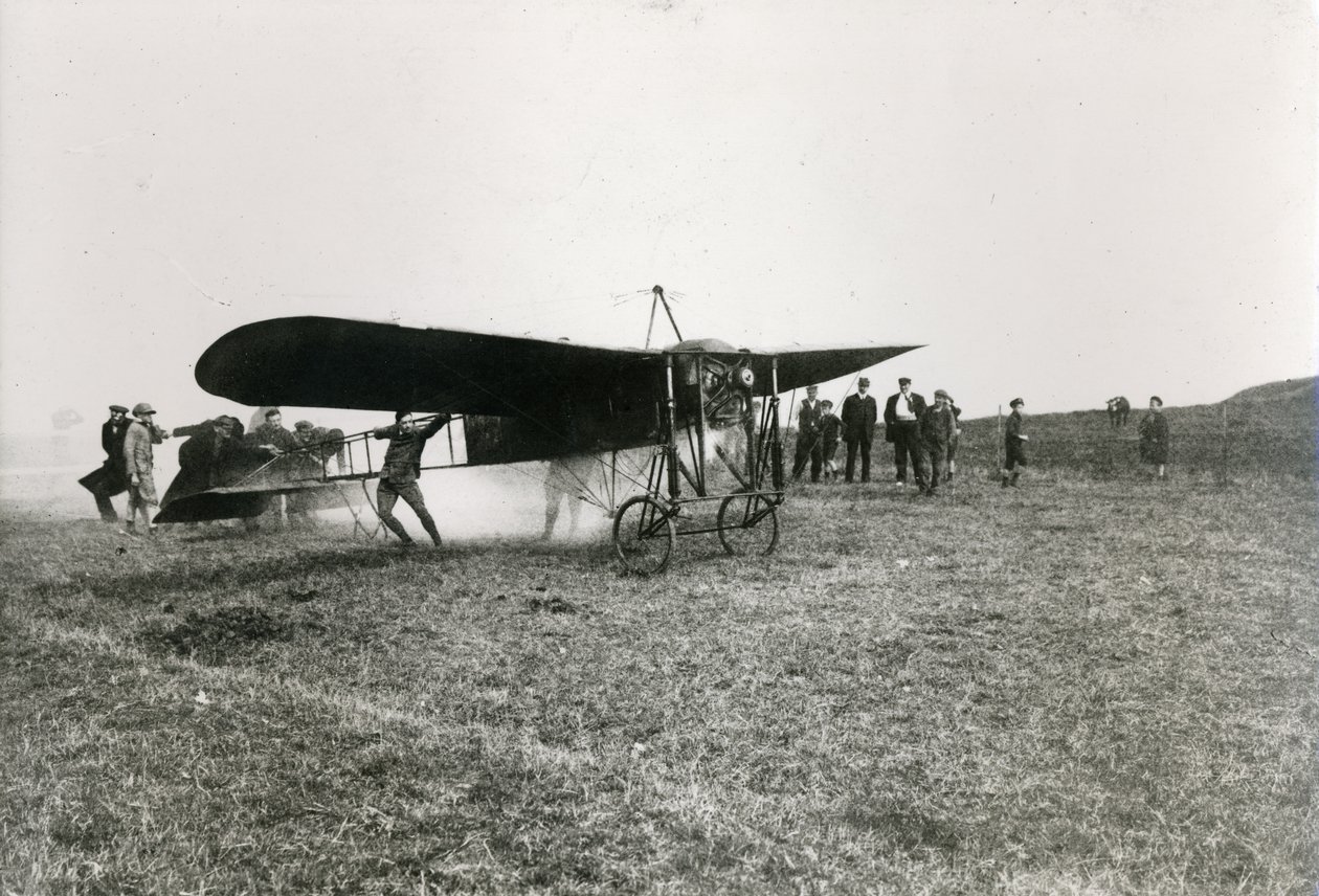 Louis Bleriot (1872-1936) w Eletot, niedaleko Fecamp, ok. 1909 autorstwa French Photographer