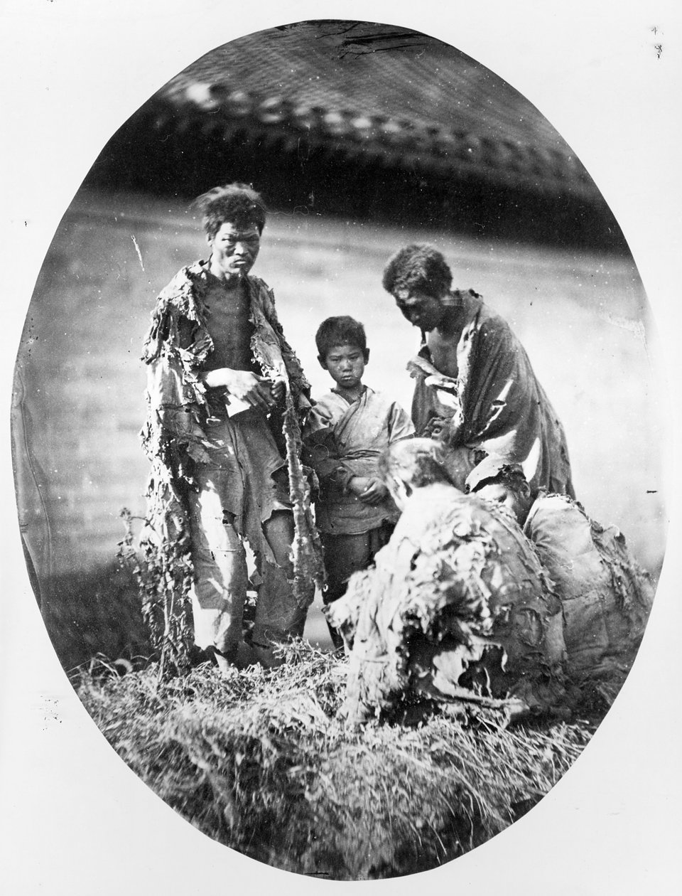 Nędza w Chinach, ok. 1875 r. autorstwa French Photographer