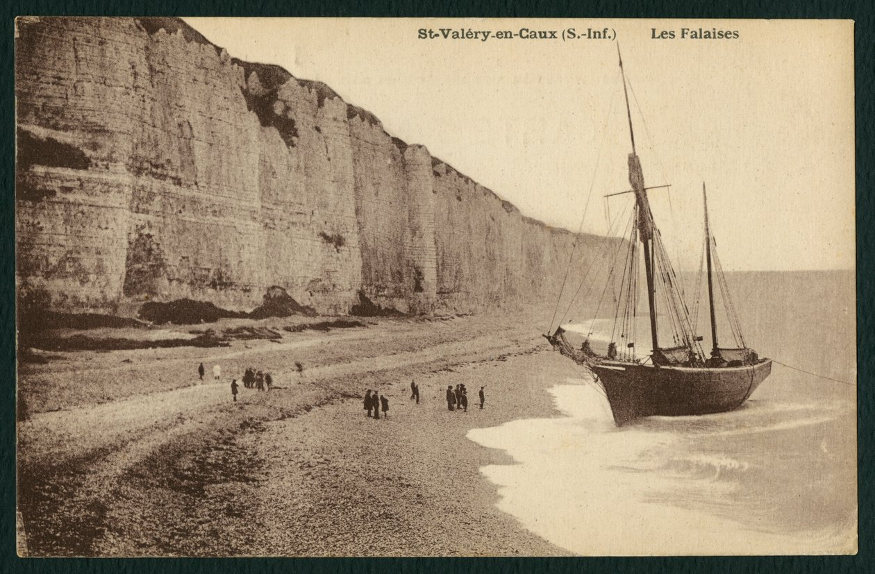 Pocztówka przedstawiająca klify w Saint-Valery-en-Caux, ok. 1900 autorstwa French Photographer
