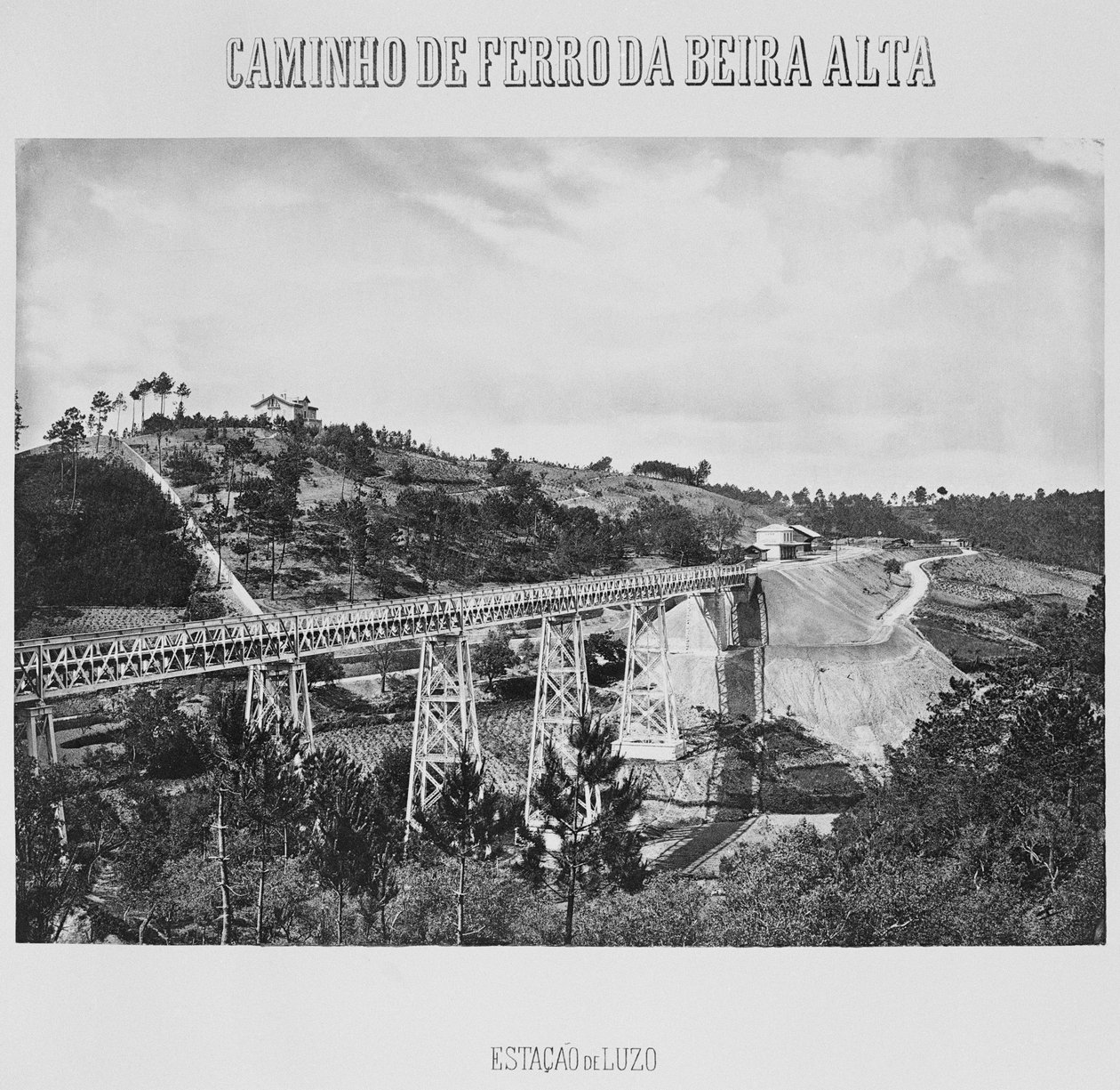Most kolejowy Beira Alta, Luzo, Portugalia. autorstwa French Photographer