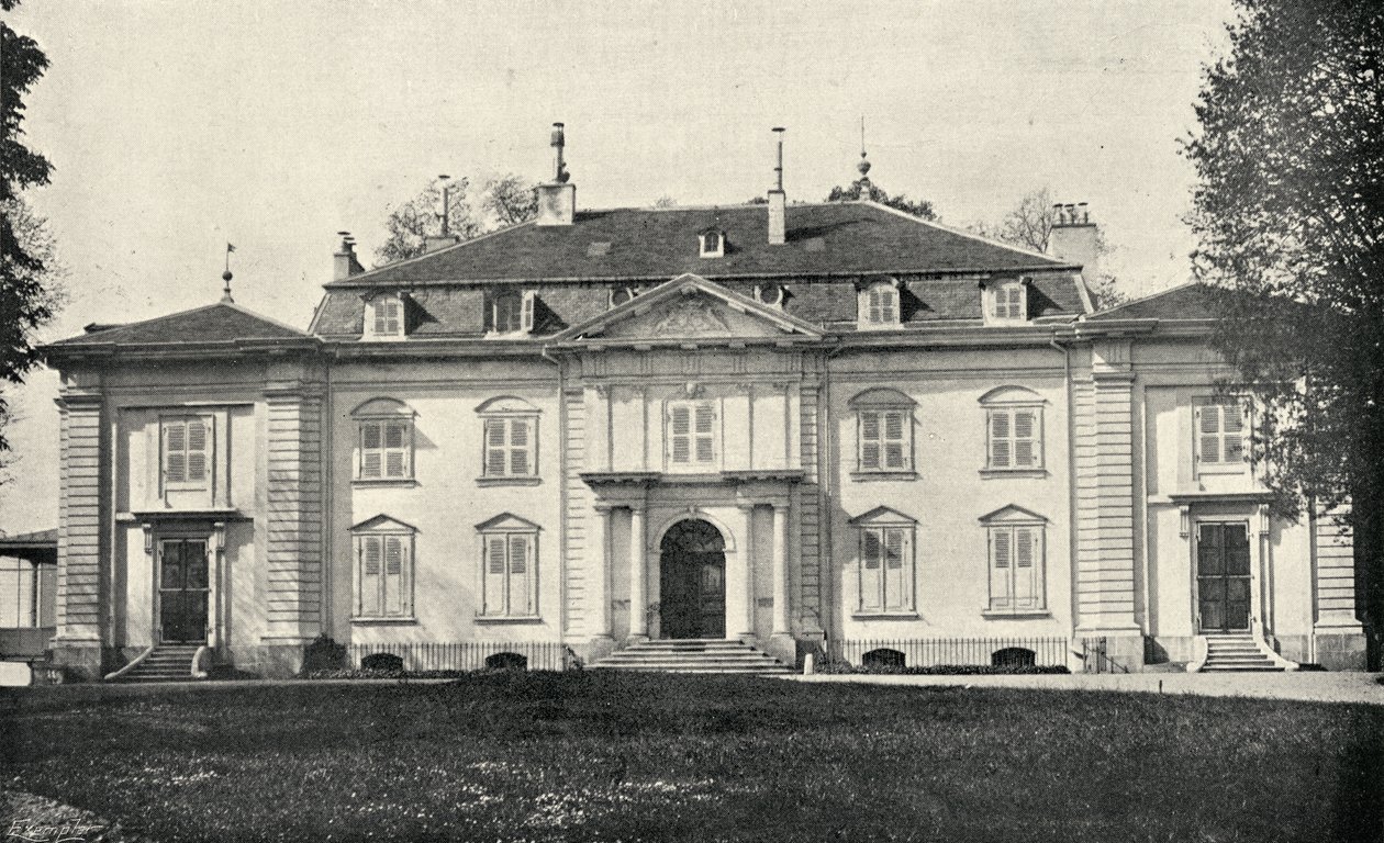 Dom Voltaire