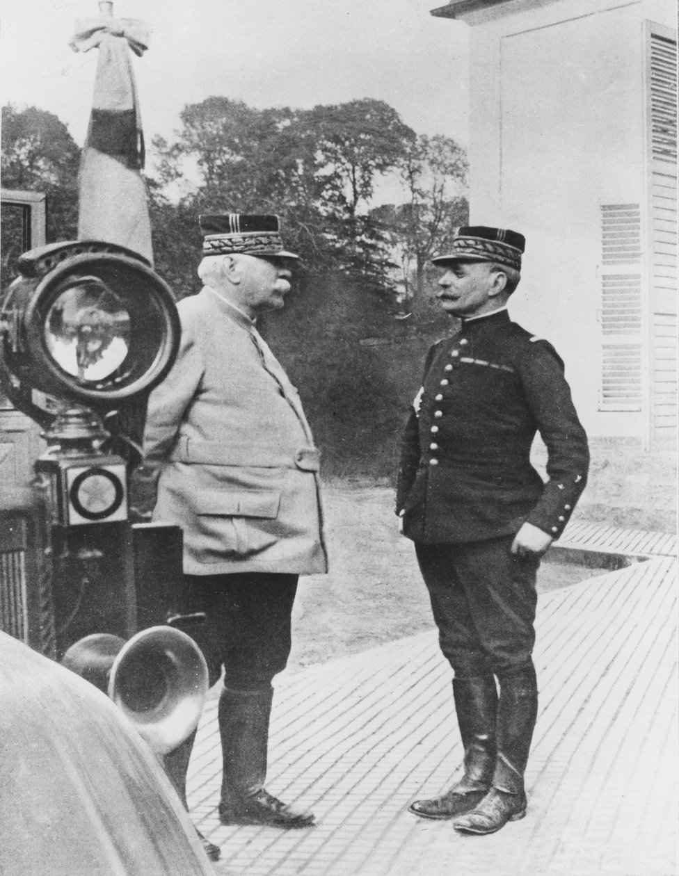 Generał Joffre i Generał Foch, 1914 autorstwa French Photographer