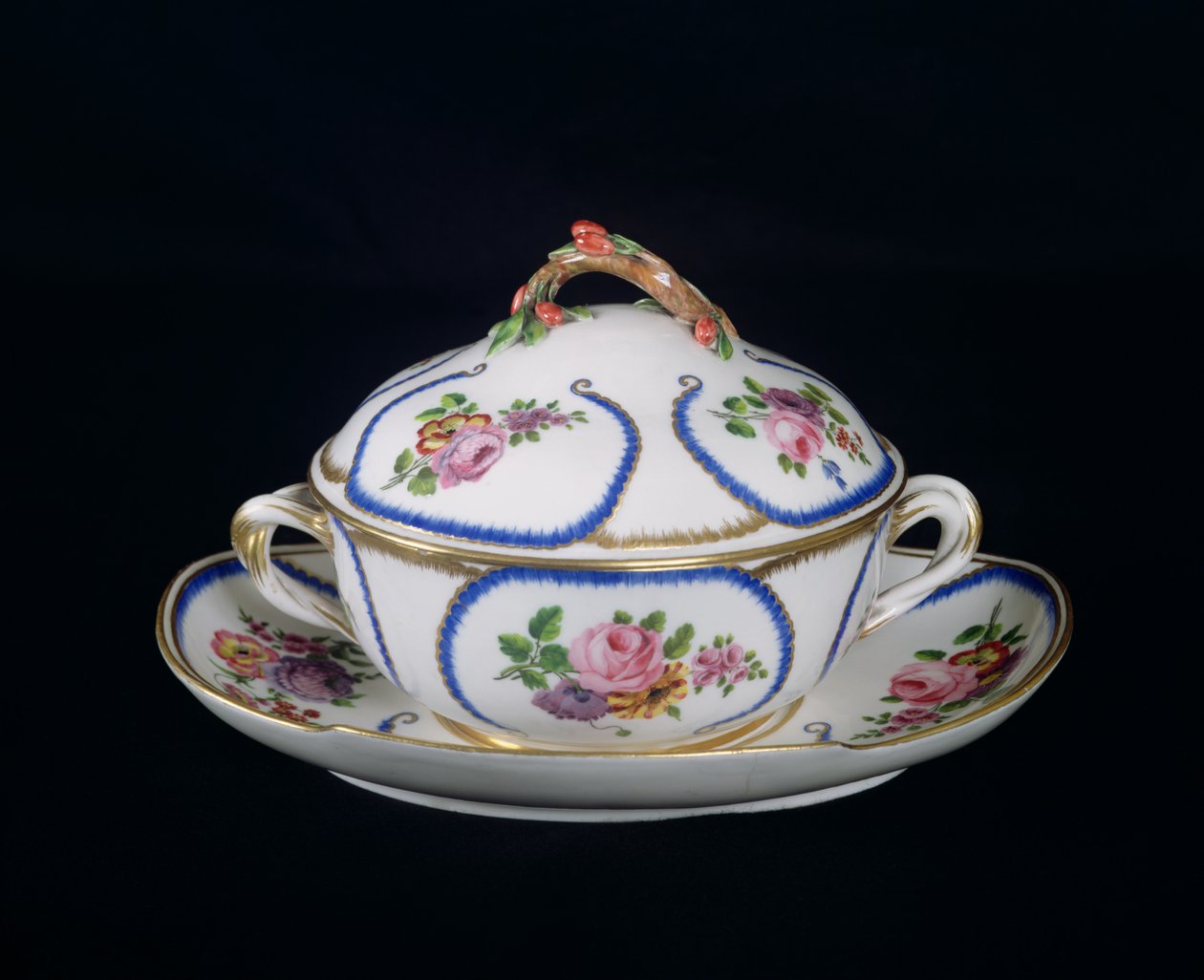 Misa i talerz Sevres, 1764 (porcelana) autorstwa French School