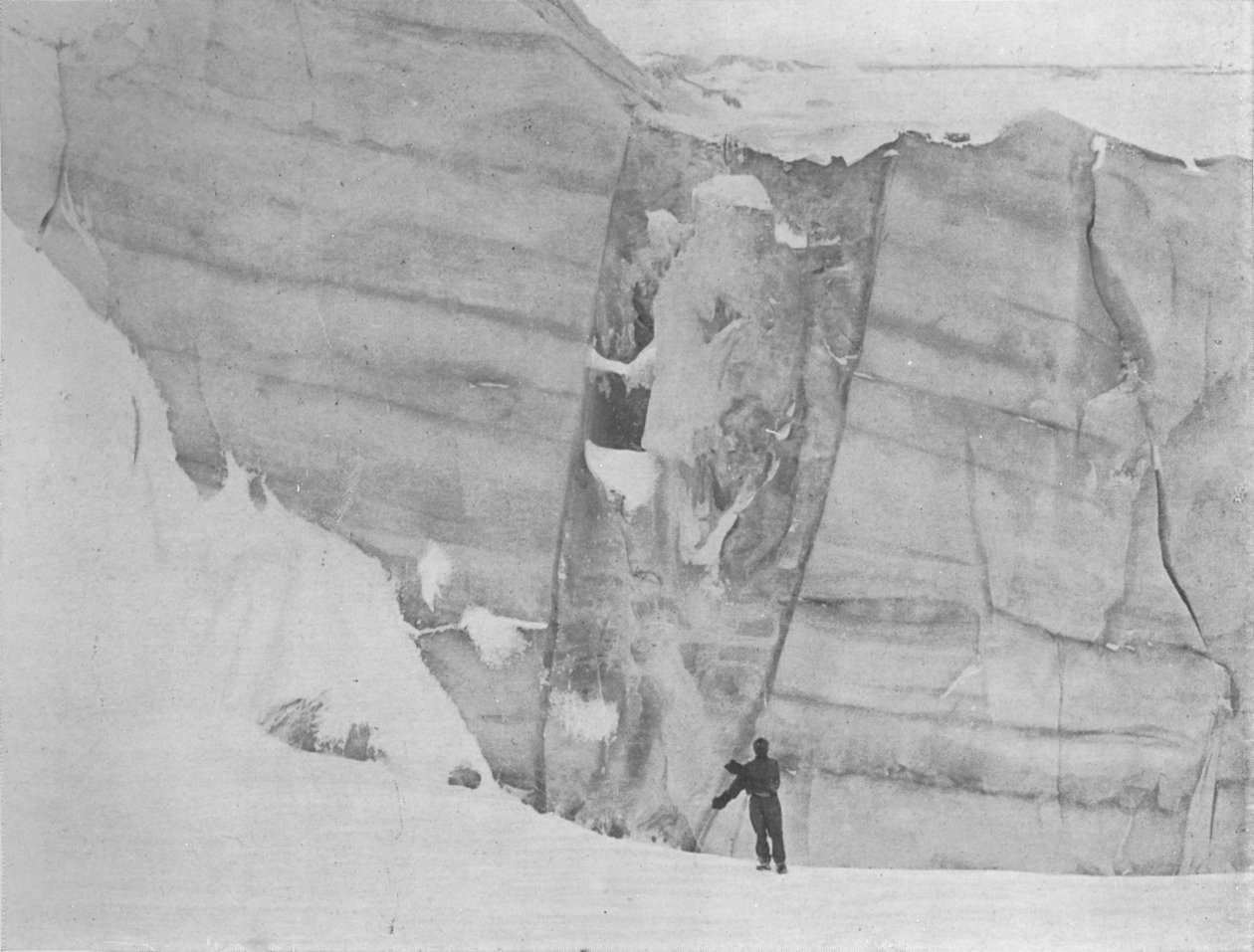 Szczelina zacementowana, c1911, 1913 autorstwa G. Murray Levick
