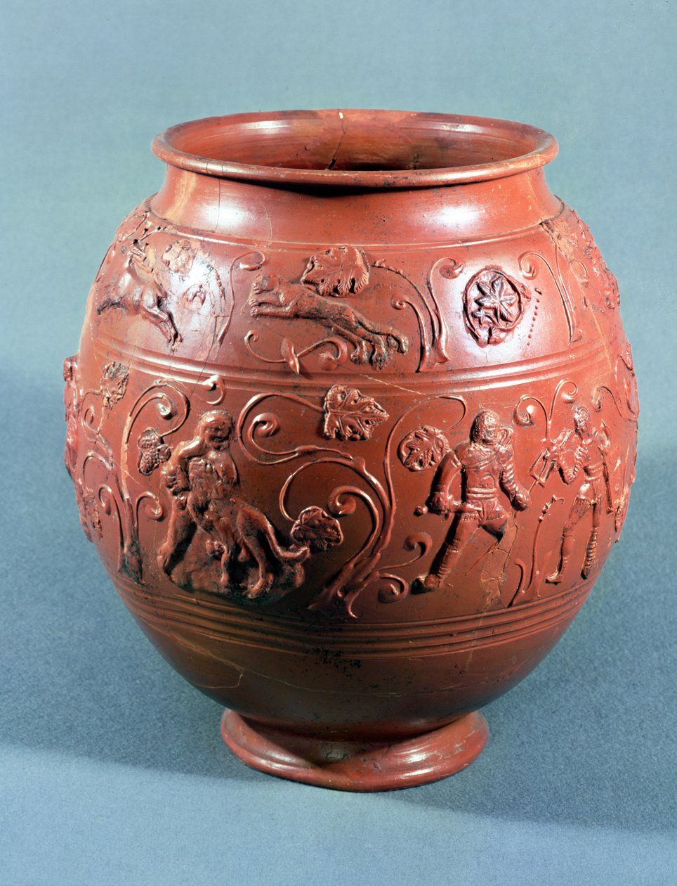 Garnek sygilowany, od Lezoux, Puy-de-Dome (ceramiczny) autorstwa Gallo Roman