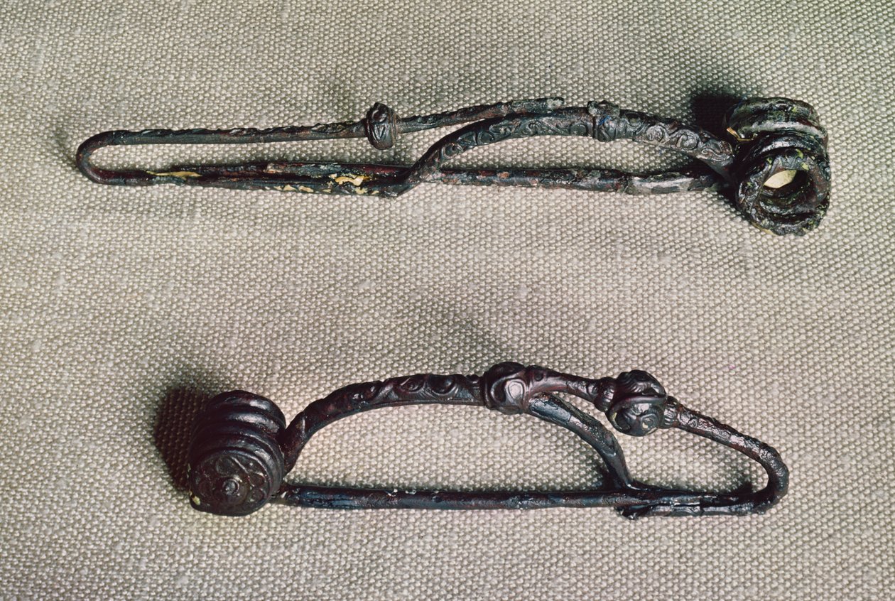 Zapięcia, Tene II (ok.300-120 pne) (metalowe) autorstwa Gaulish