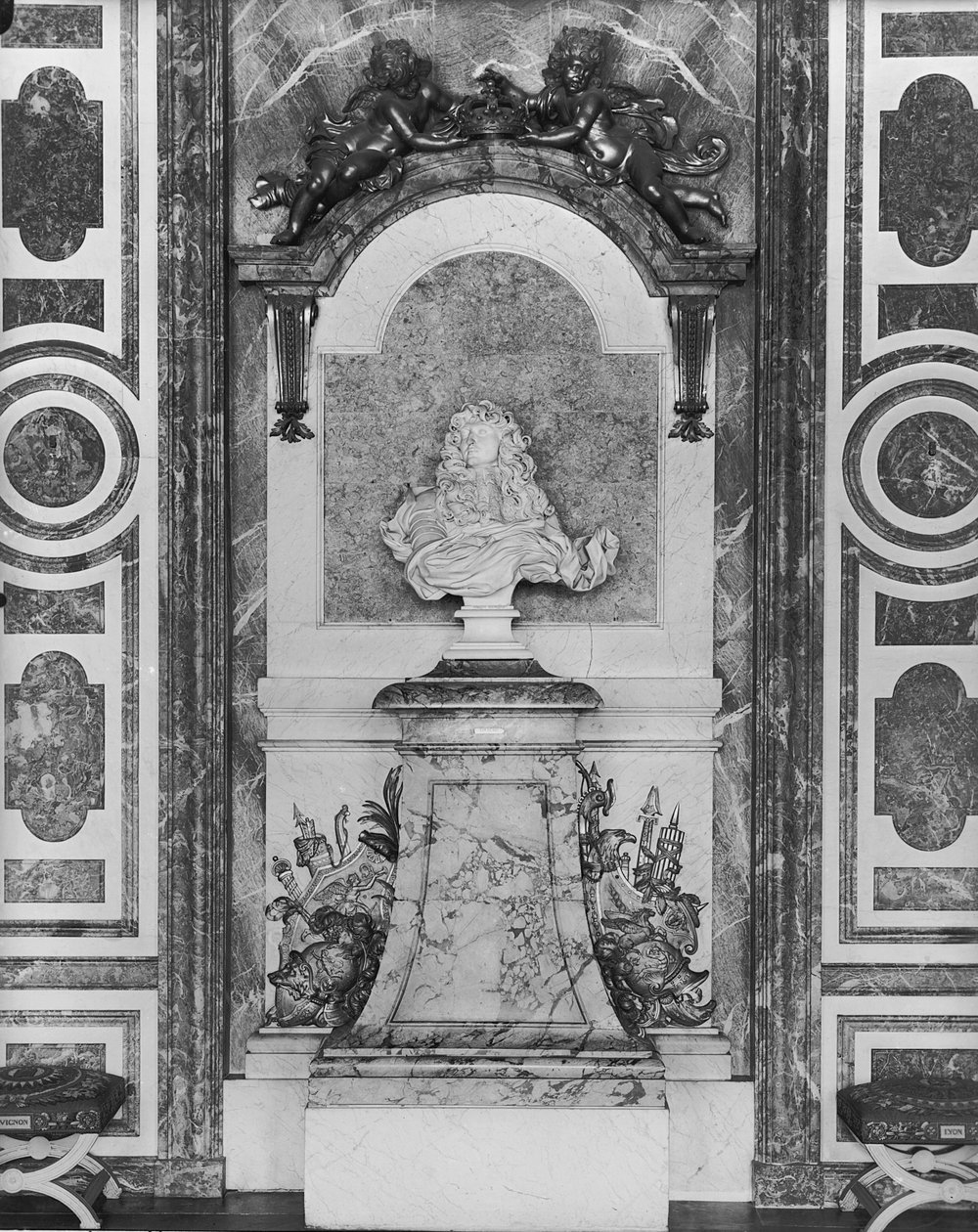 Popiersie portretowe Ludwika XIV (1638-1715) (marmur) (patrz także 90049) autorstwa Gian Lorenzo Bernini