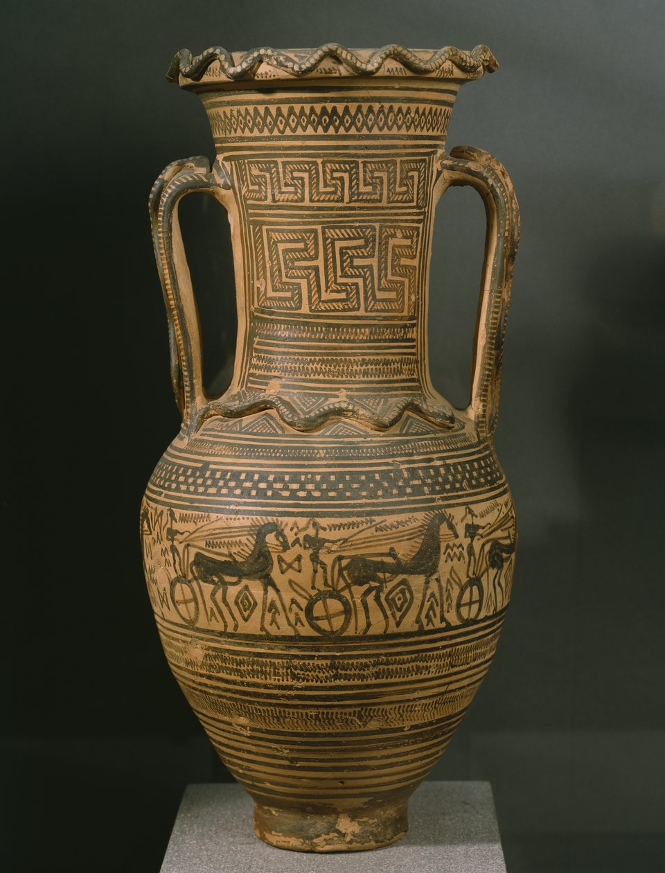 Amfora attycka, Późny Okres Geometryczny II B (ok. 720-700 p.n.e.) (glina malowana) (patrz także 346645) autorstwa Greek