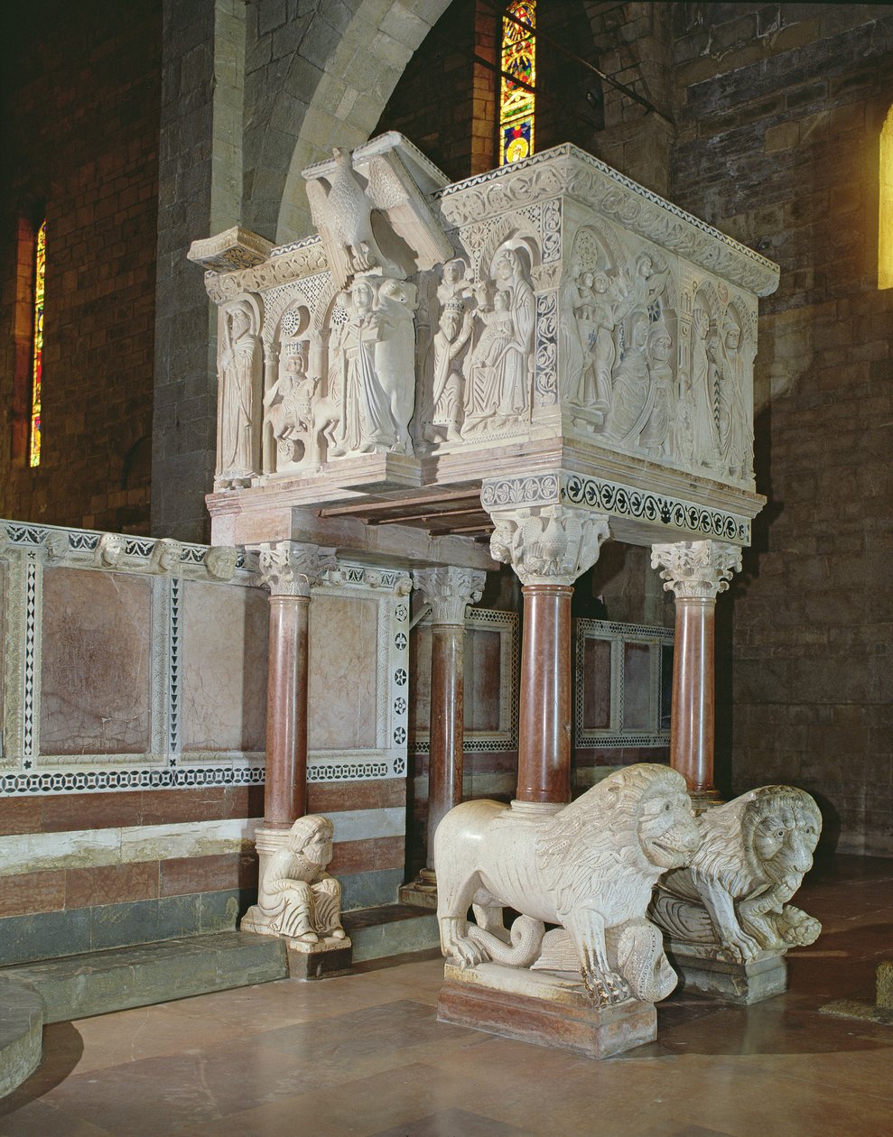 Ambona (marmur) autorstwa Guido Bigarelli