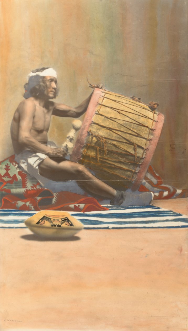 Hopi muzyk grający na bębnie, b.d. autorstwa H. R. Robinson