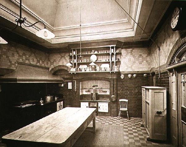 Kuchnia, Wickham Hall, Kent autorstwa Harold Palmer
