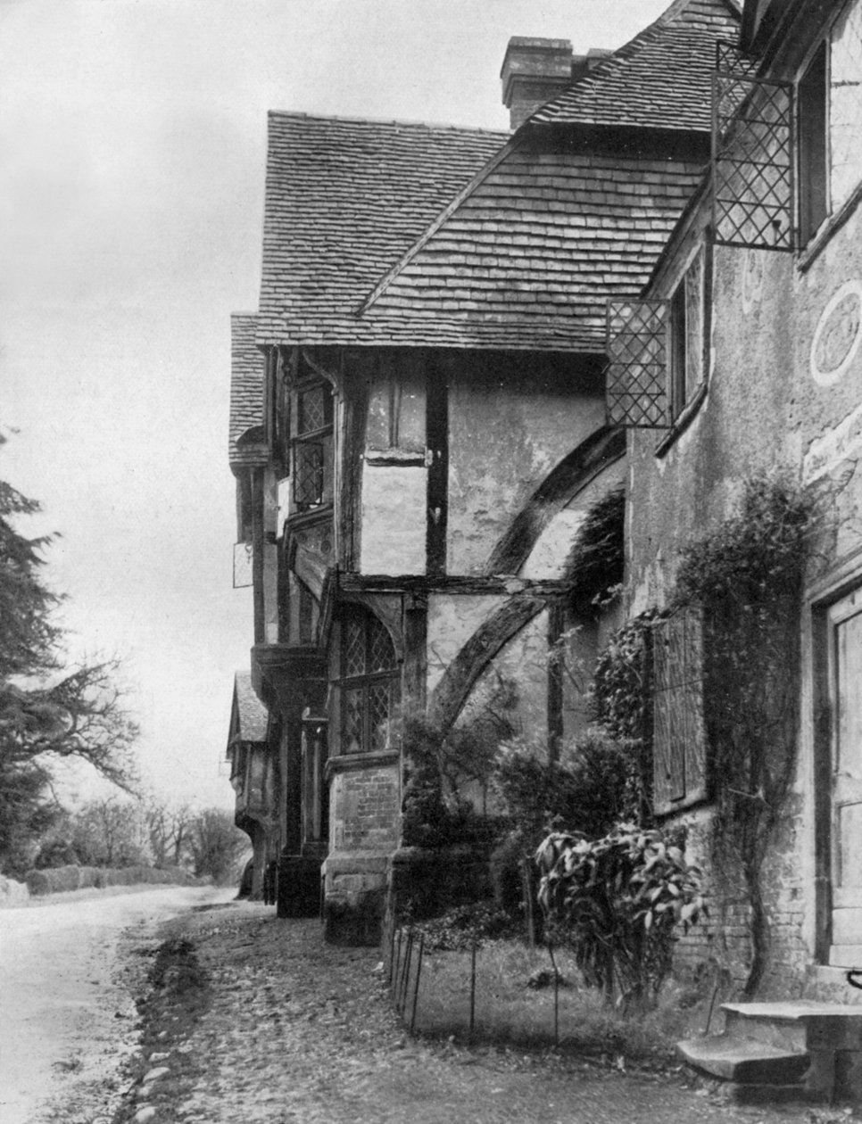 Stary dom w Chiddingstone, Kent, 1924-1926. autorstwa Herbert Felton
