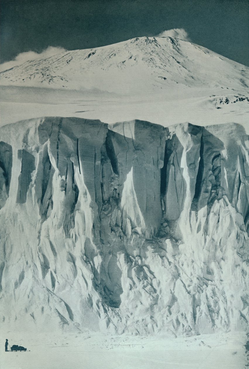 Wały góry Erebus, c1911, 1913 autorstwa Herbert Ponting
