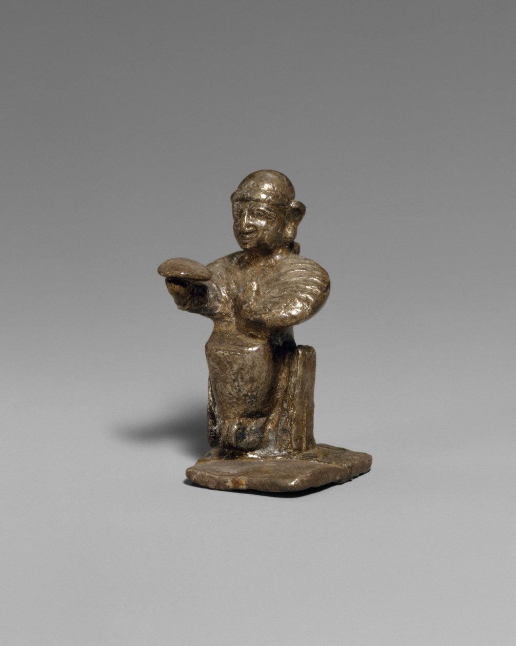 Siedząca kobieta, c.14th-13th century pne (srebrny) autorstwa Hittite