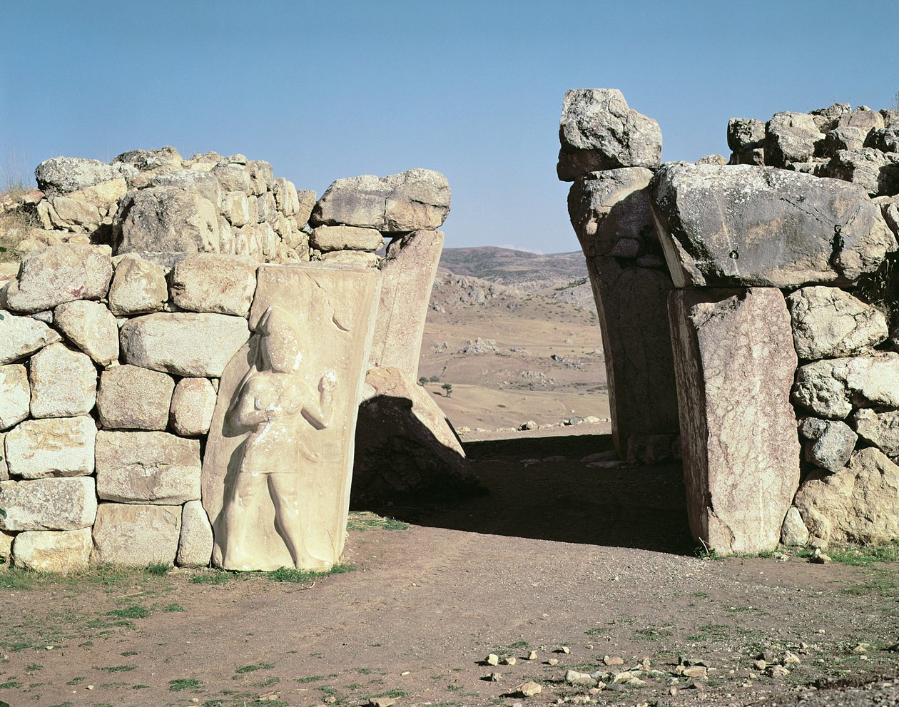 Brama Królewska z murów Hattusas autorstwa Hittite
