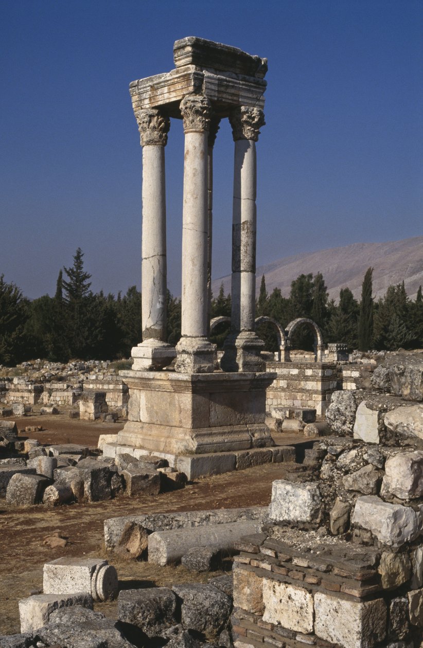 Tetrapylon, Okres Umajjadów (661-750) autorstwa Islamic School