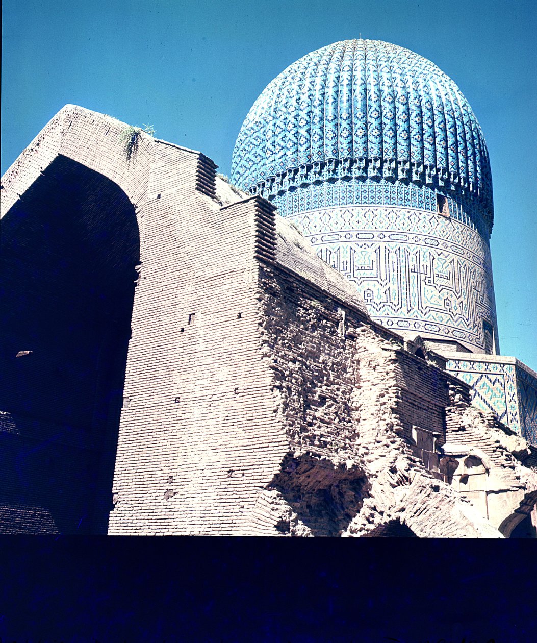 Widok kopuły, okres Timurydów, ok.1403 autorstwa Islamic School