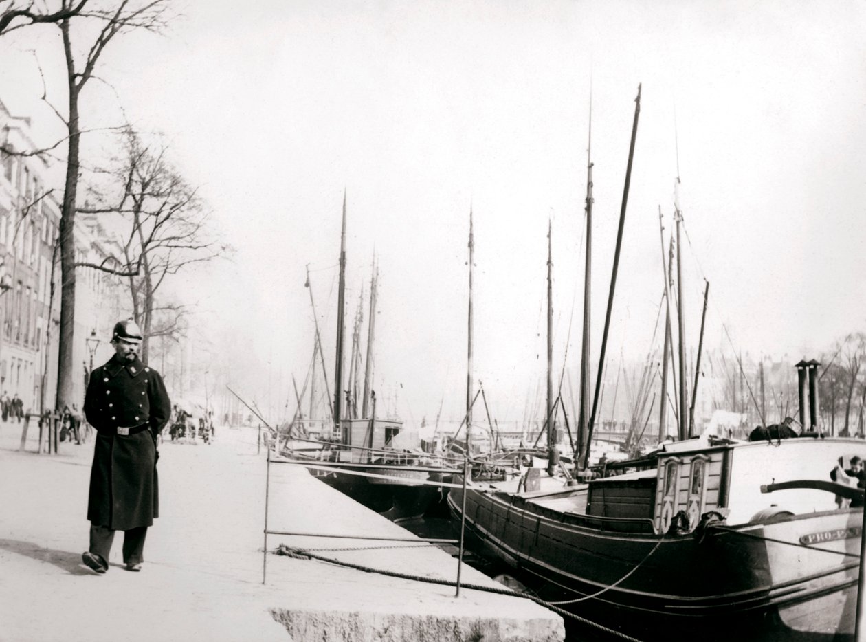 Policjant nad kanałem, Rotterdam, 1898 r. autorstwa James Batkin