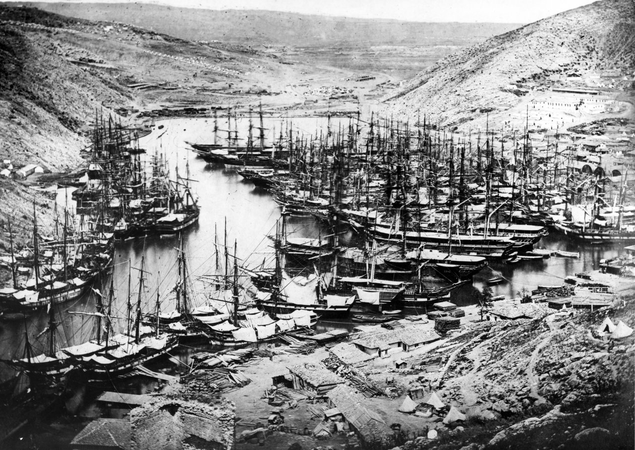 Port Balaklava podczas wojny krymskiej, ok. 1855 autorstwa James Robertson