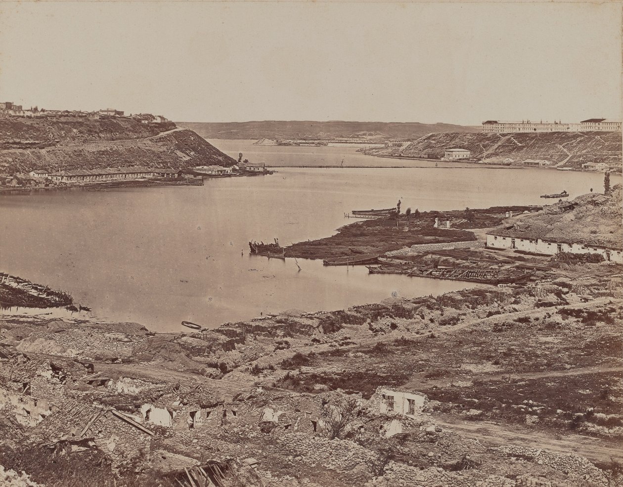 Sewastopol, widok na port autorstwa James Robertson