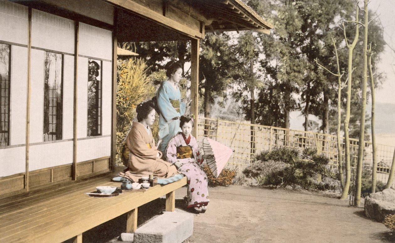 Panie w domu, lata 90. XIX wieku. autorstwa Japanese Photographer