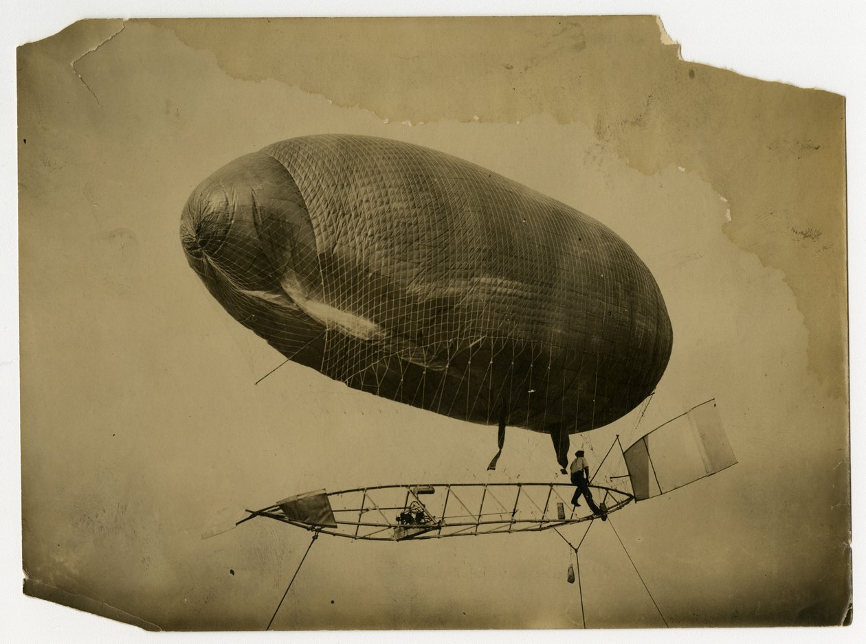 Sterowiec "California Arrow" autorstwa Jessie Tarbox Beals