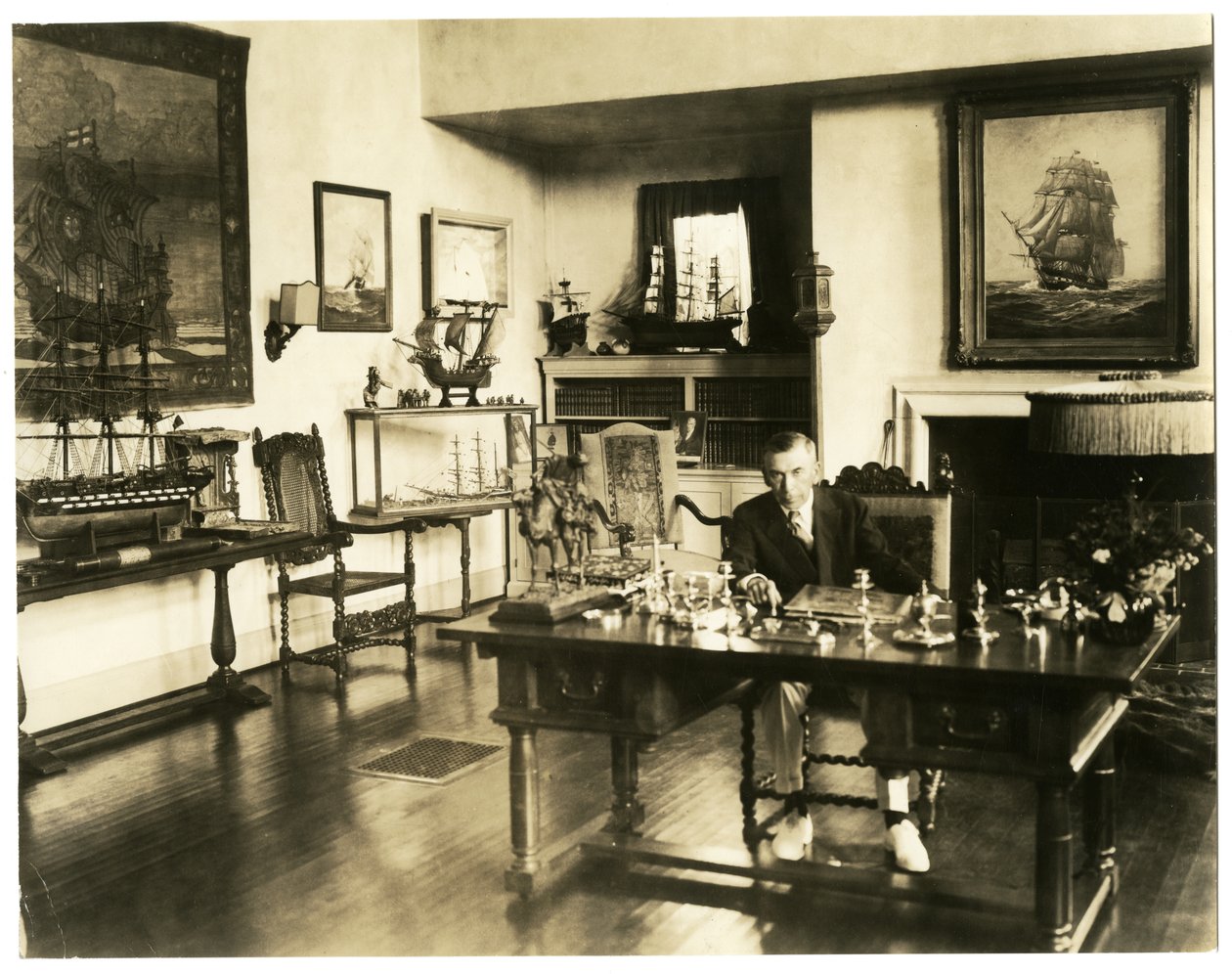 Booth Tarkington, ok. 1920-28 (zdjęcie żelatynowo-srebrowe) autorstwa Jessie Tarbox Beals