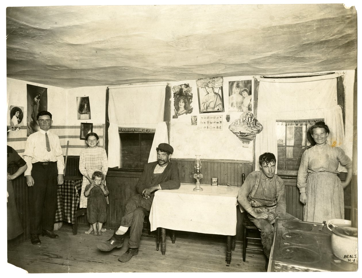 Brattleboro?, ok. 1905-40 (zdjęcie żelatynowo-srebrowe) autorstwa Jessie Tarbox Beals
