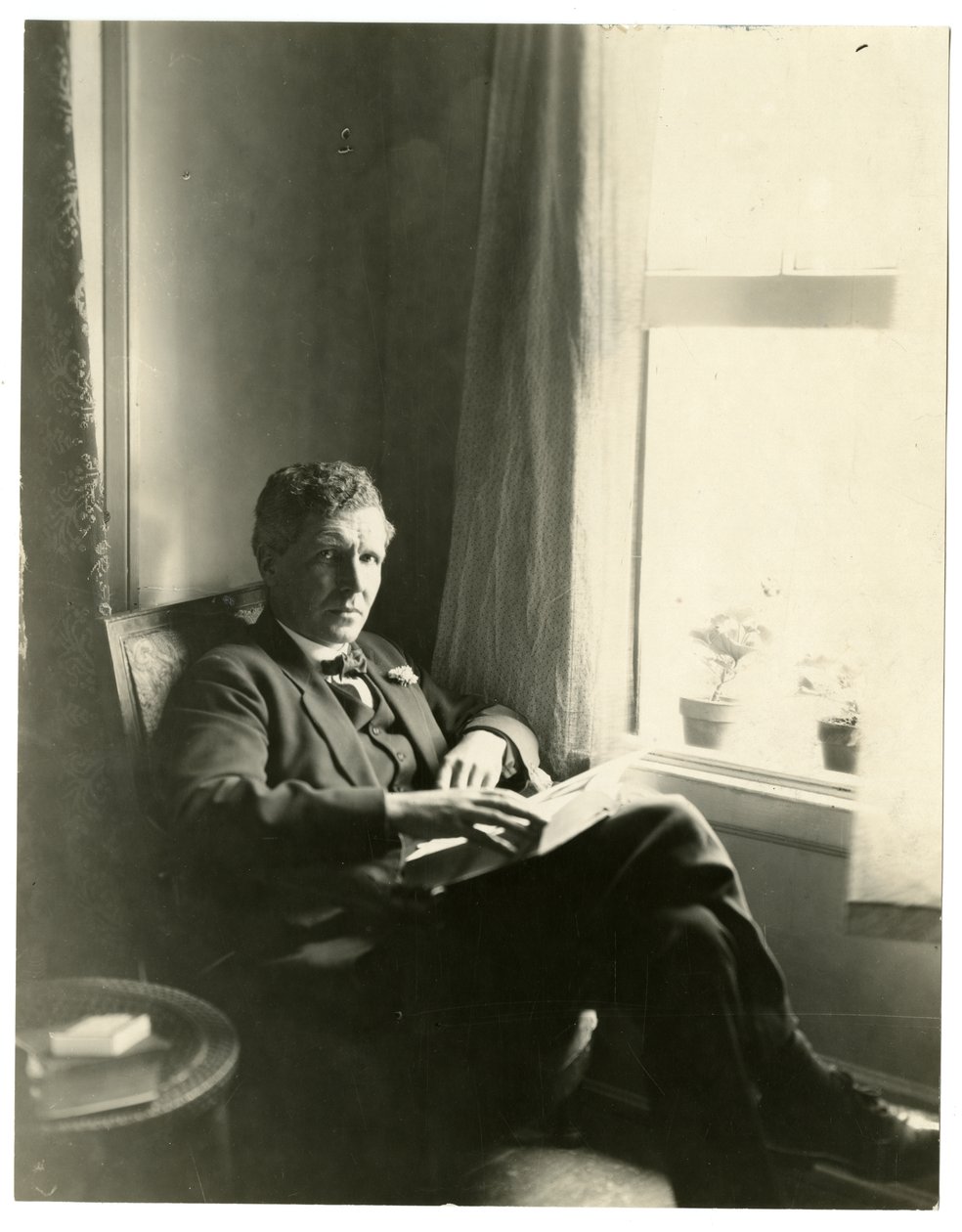 Llewelyn Powys, ok. 1905-40 (fotografia żelatynowa srebrna) autorstwa Jessie Tarbox Beals