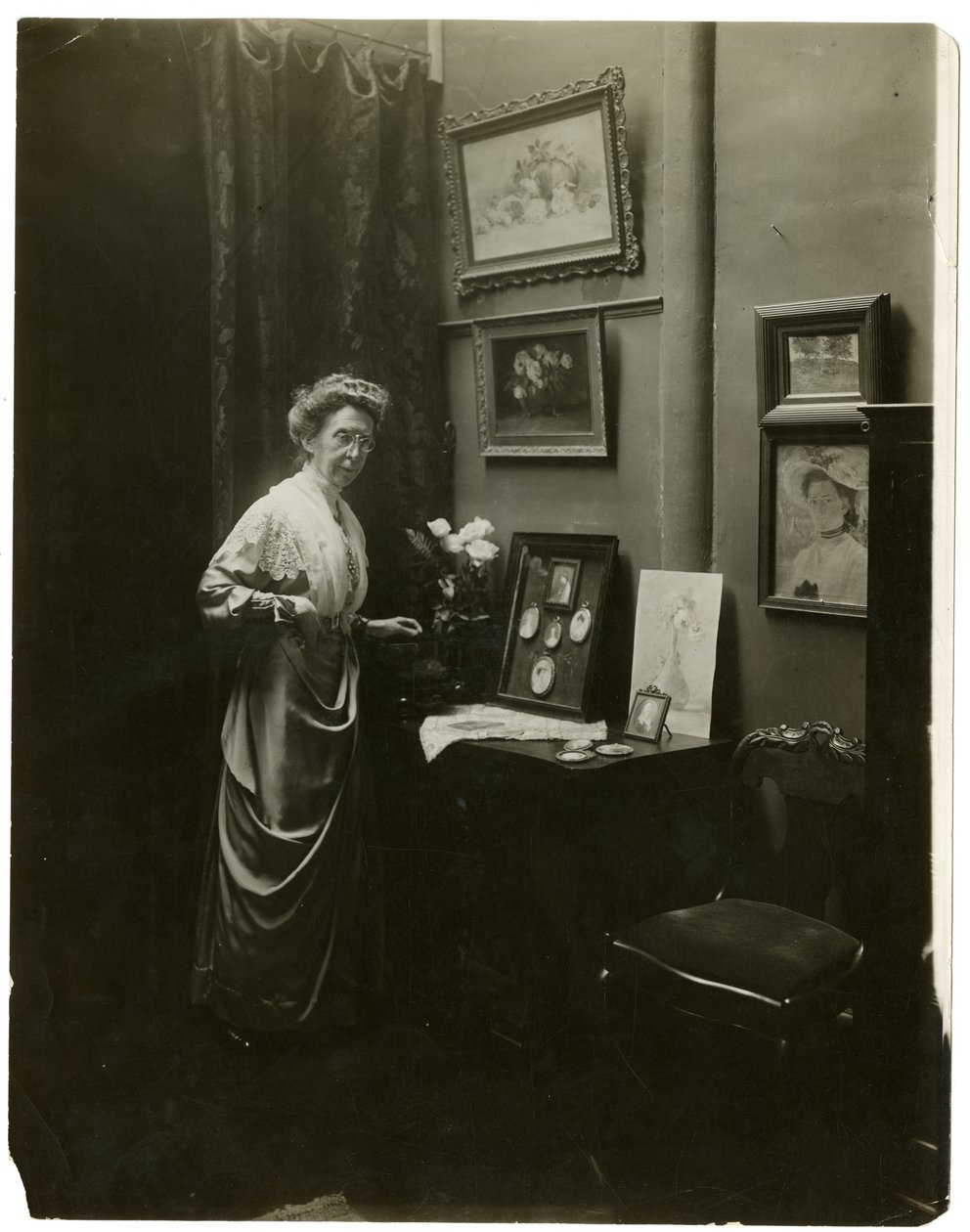 Panna Wilmut, ok. 1905-18 (zdjęcie żelatynowo-srebrowe) autorstwa Jessie Tarbox Beals