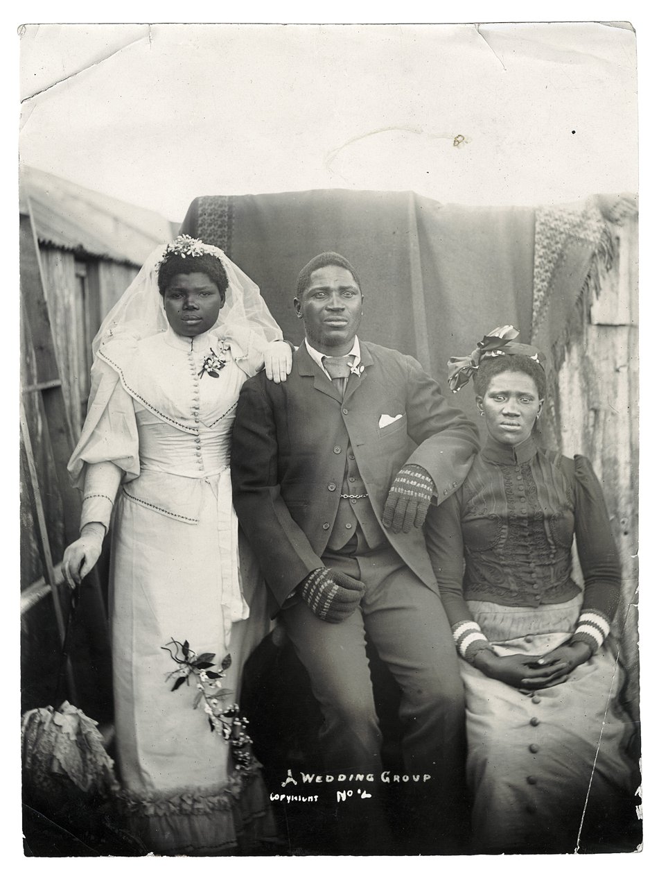 Grupa weselna, ok. 1890 (odbitka żelatynowo-srebrowa) autorstwa Joe Barnett