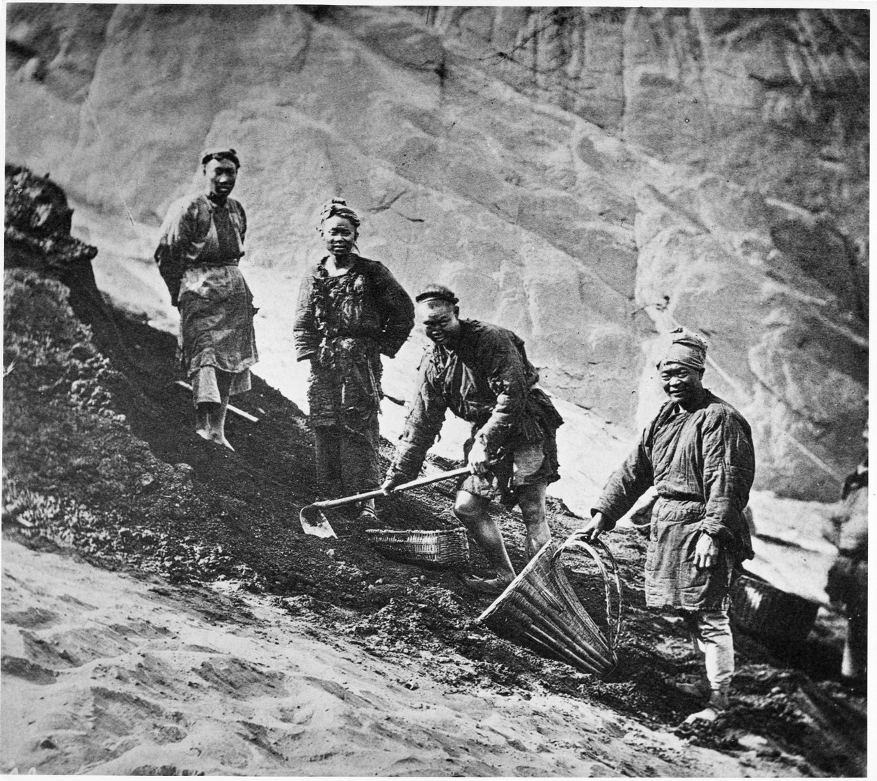 Chińscy górnicy węgla, c.1867-72 autorstwa John Thomson