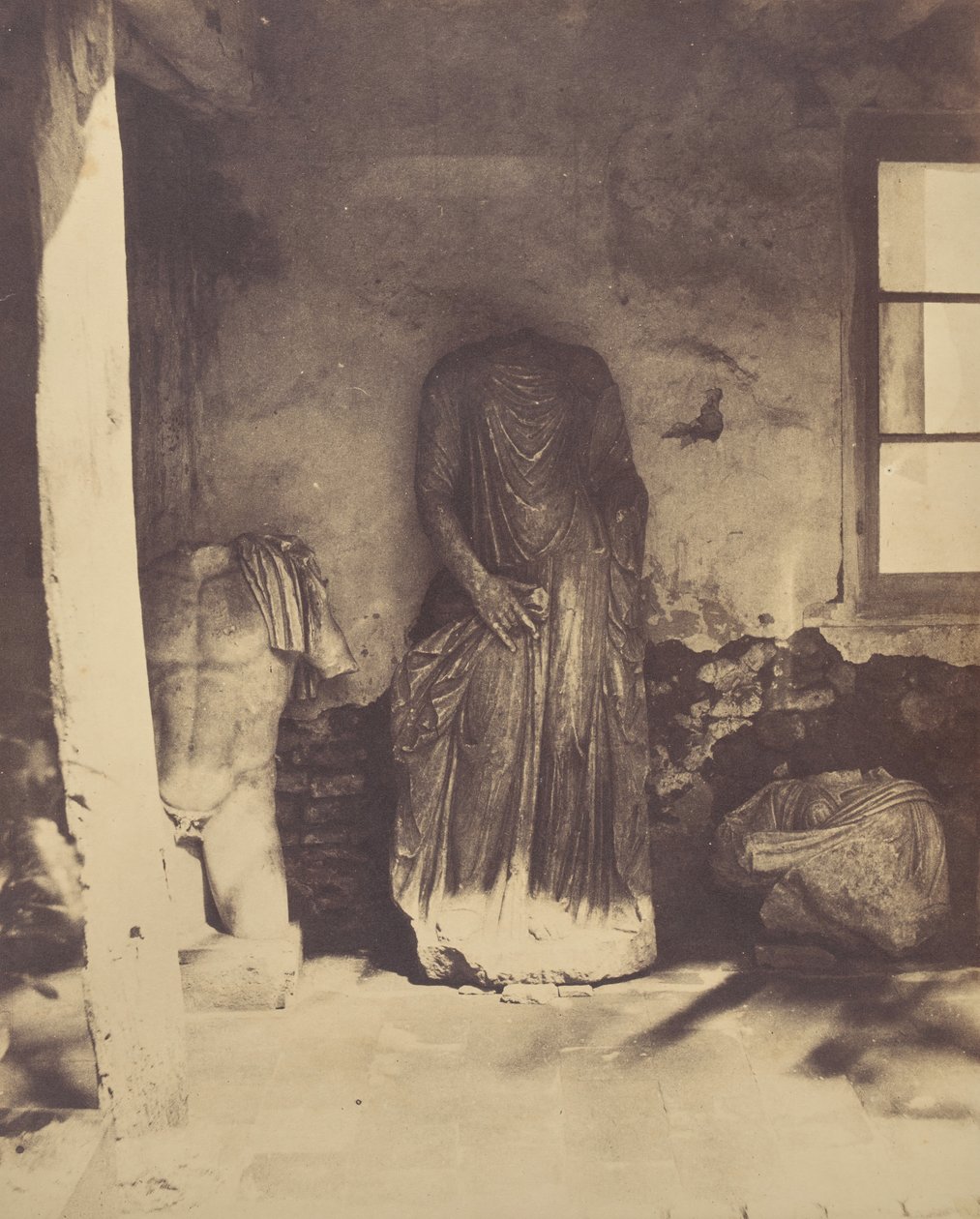 Bez tytułu [Rzeźby rzymskie, Muzeum Cherchell], 1856. autorstwa John Beasley Greene