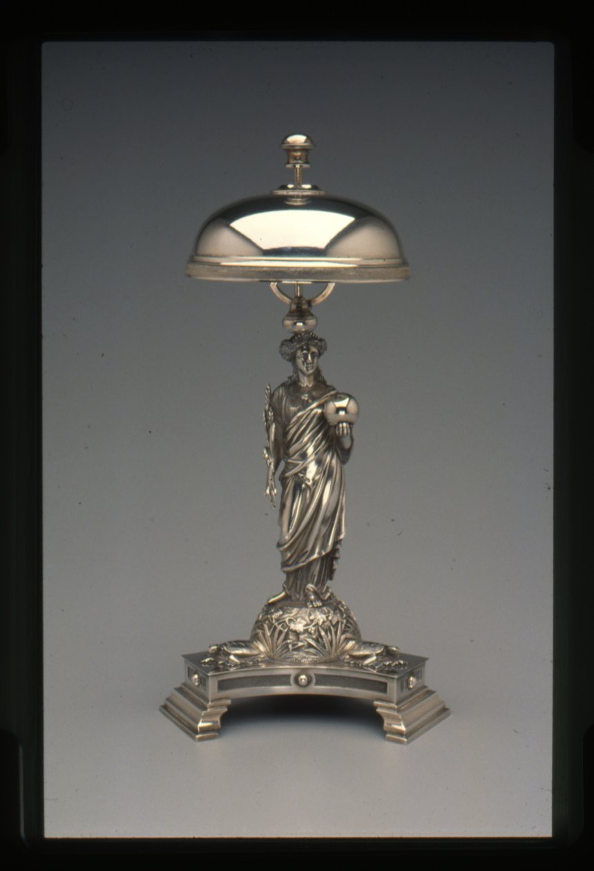 Dzwonek obiadowy, ok. 1860-70 (srebrny) autorstwa John Bogert
