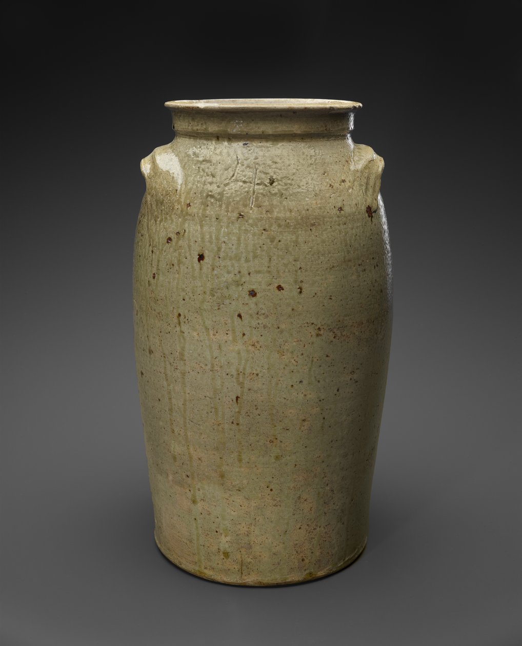 Churn, ok. 1850-1883 (kamionka szkliwiona alkalicznie) autorstwa John Davis (attr.to) Leopard