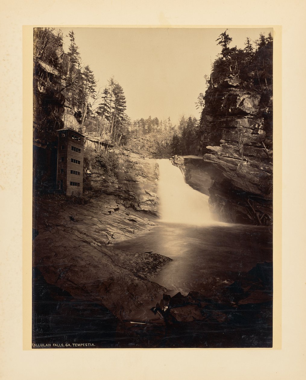Wodospad Tallulah, Georgia. Tempestia. autorstwa John K. Hillers
