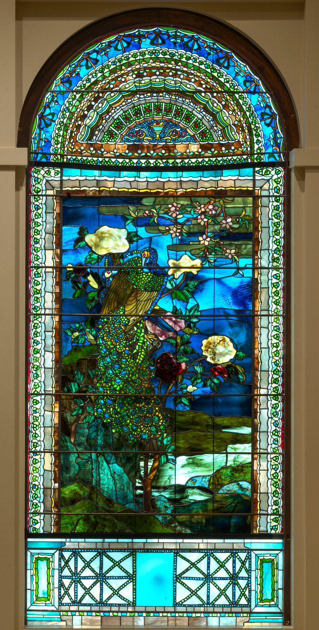 Pawie i piwonie II autorstwa John La Farge