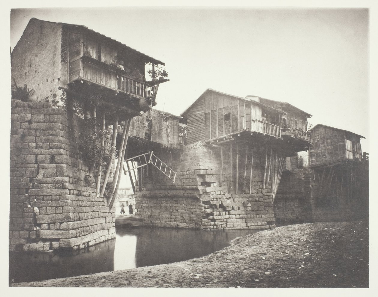 Most Chao-Chow-Fu autorstwa John Thomson