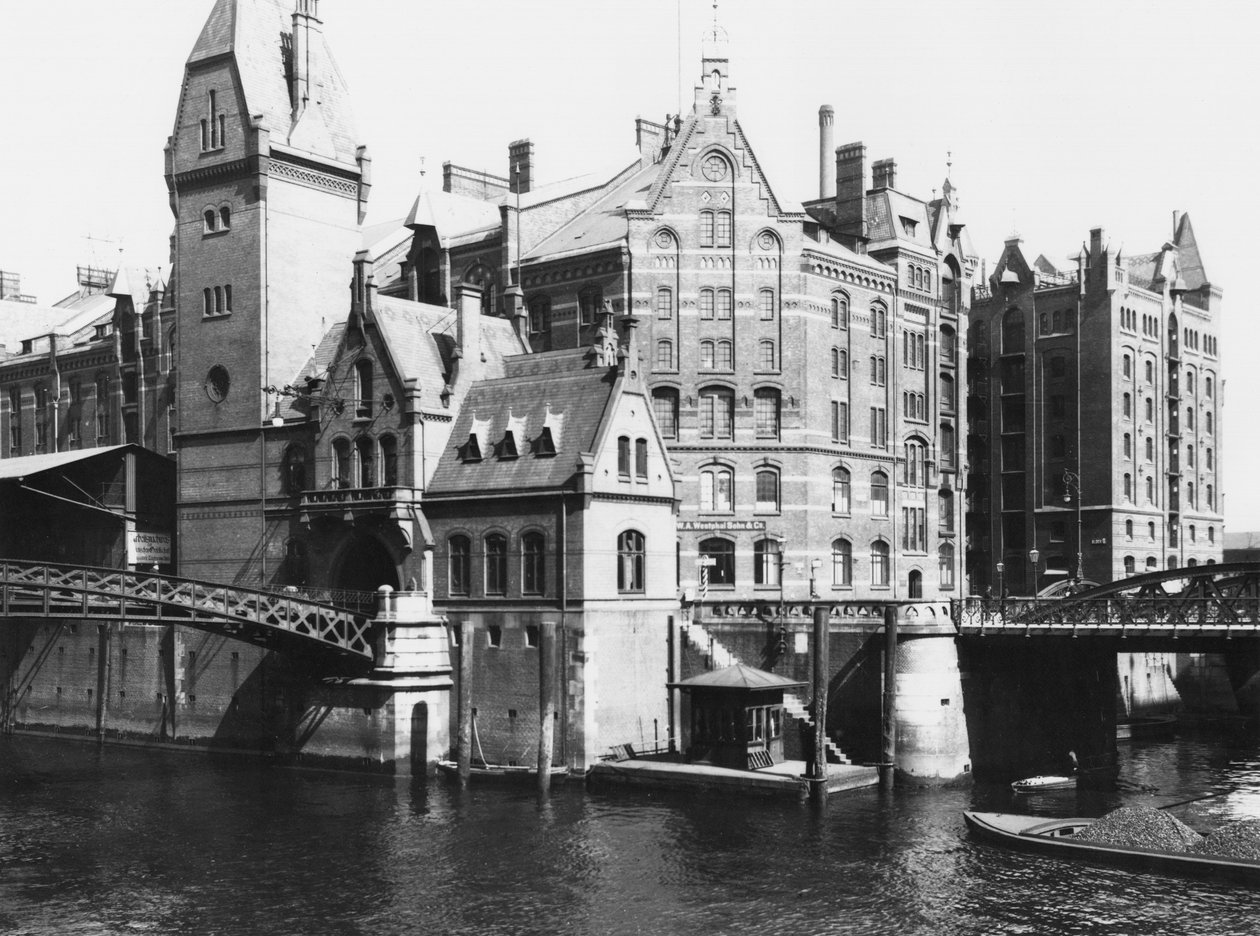 Widok na Speicherstadt (miasto magazynów) Hamburg, ok. 1910 r. autorstwa Jousset