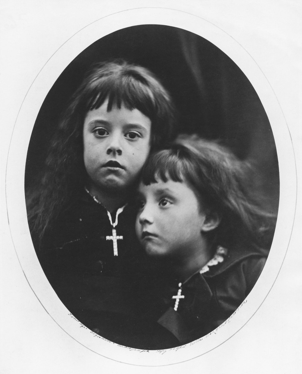 Rachel i Laura (odbitka albuminowa) autorstwa Julia Margaret Cameron